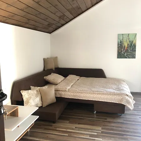 Pensionat Eliya 3*